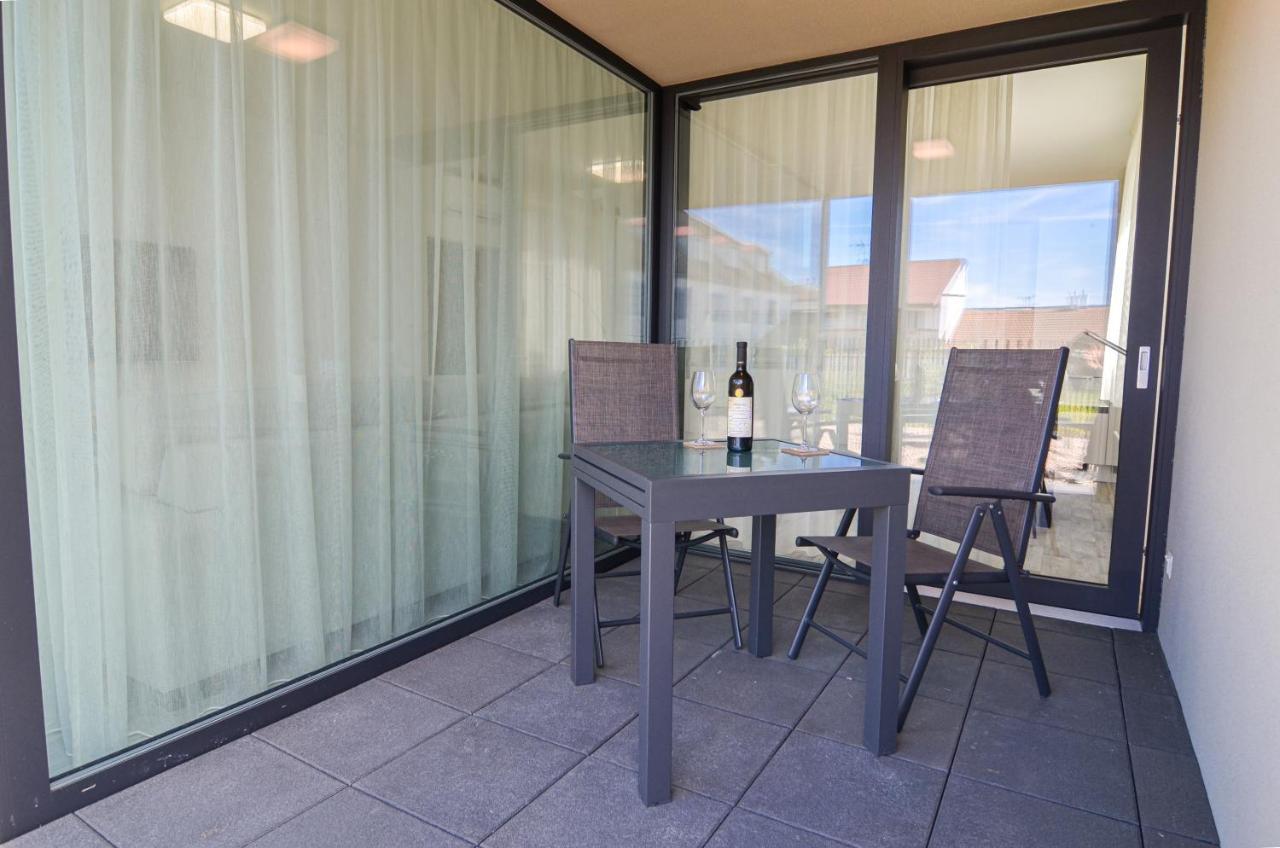 Palm Garden Apartment 1 Микулов Экстерьер фото